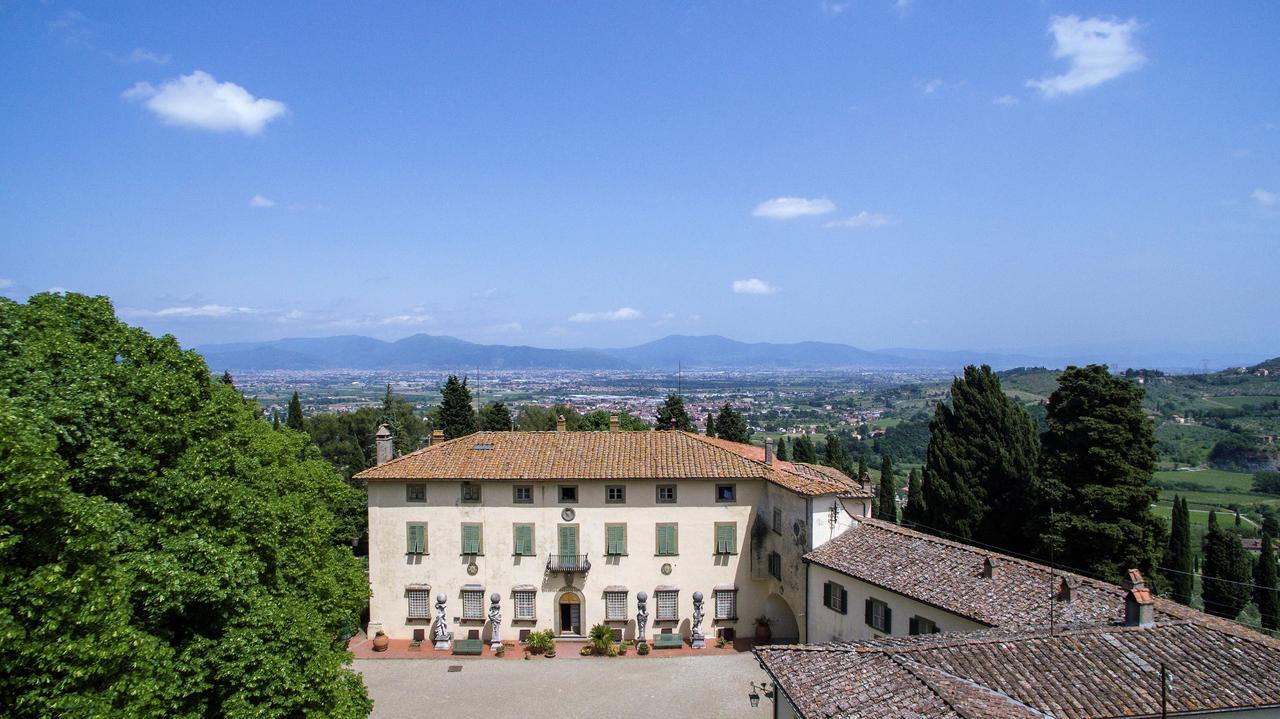 Tenuta Di Capezzana Bed & Breakfast Seano Exterior photo