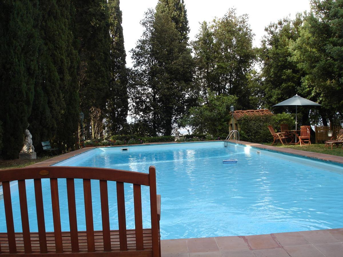 Tenuta Di Capezzana Bed & Breakfast Seano Exterior photo
