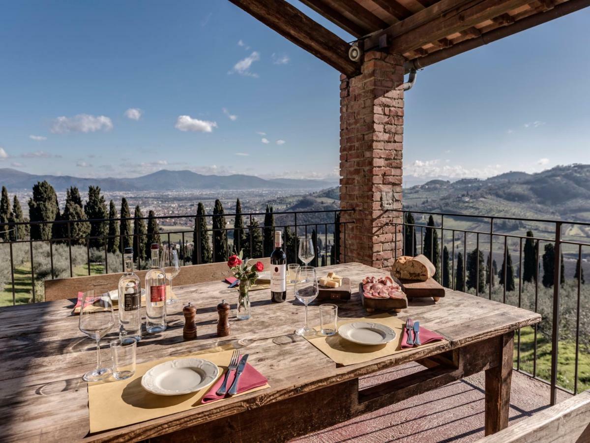 Tenuta Di Capezzana Bed & Breakfast Seano Exterior photo